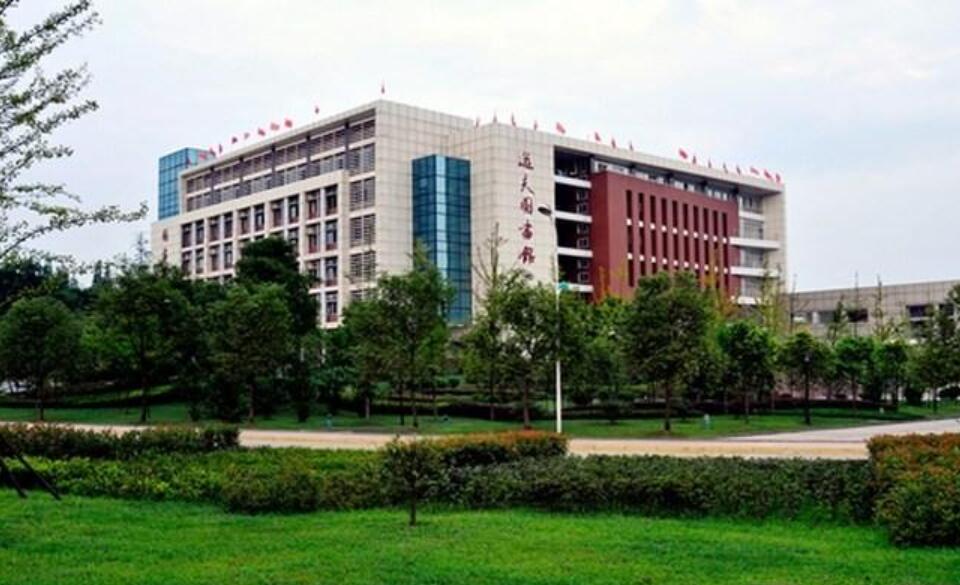 西南医科大学附属医院卫生学校